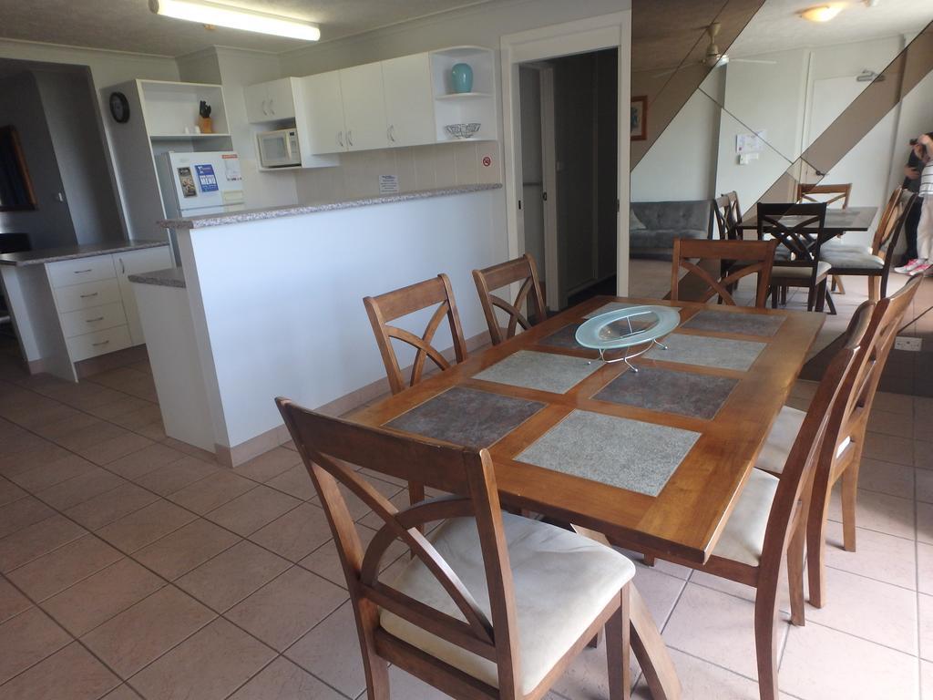 Burleigh Gardens North Hi-Rise Holiday Apartments Gold Coast Chambre photo